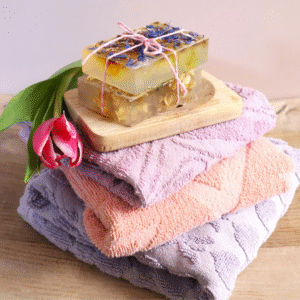 Maak je eigen heerlijke zeep blokken met de DIY set van September18.nl