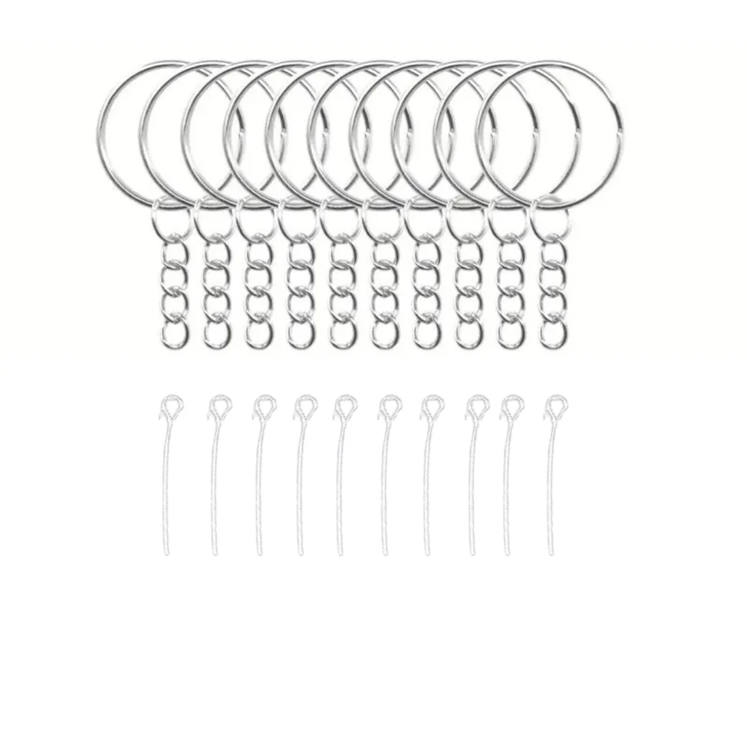 Sleutelhanger in zilver, met kettelstift / eye pin, om zelf accessoires te maken.