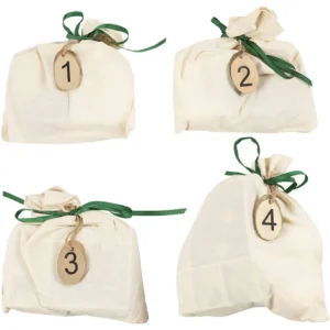 4 zakjes met een verrassing Do It Yourself project. Verras je zelf met een creatief project in december.