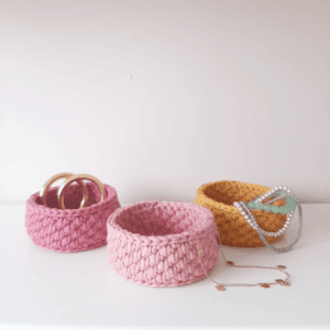 Mandje klein | DIY pakket haken | Diverse kleuren.