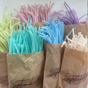 Chenilledraad in alle kleuren pastel tinten.