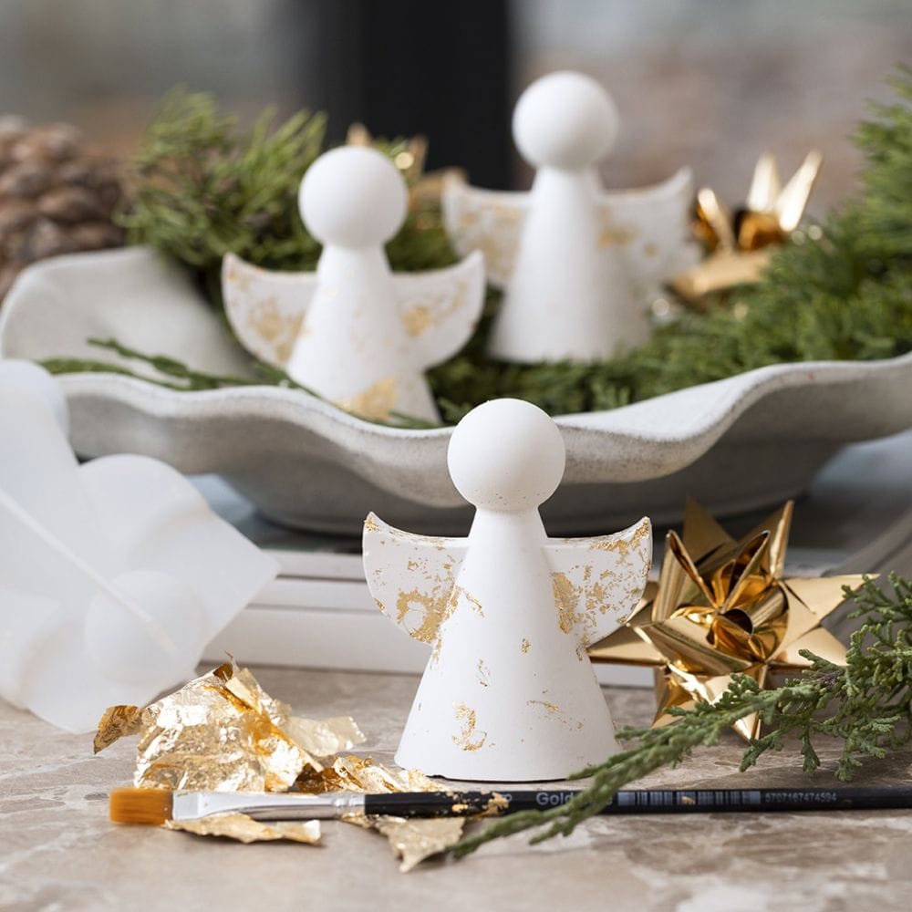 Kerstengelen gegoten met Raysin.