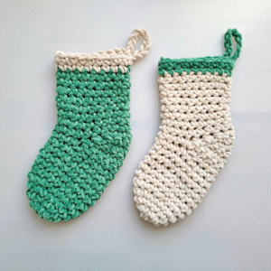 kerst sok haken met durable velvet groen en wit