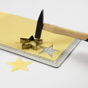 november diy box kaarsen van natuurlijke bijenwas maken