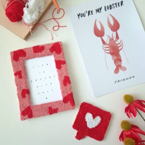 Spiegellijst en onderzetters punchen.